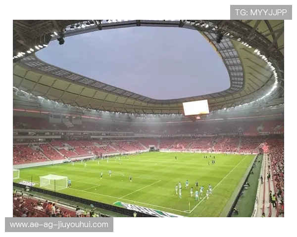 探秘酷锐足球帽引领球迷潮流的创意设计与穿搭风向趋势全景洞察新