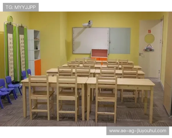 万科足球培训机构助力青少年成长 打造专业足球人才培养新平台